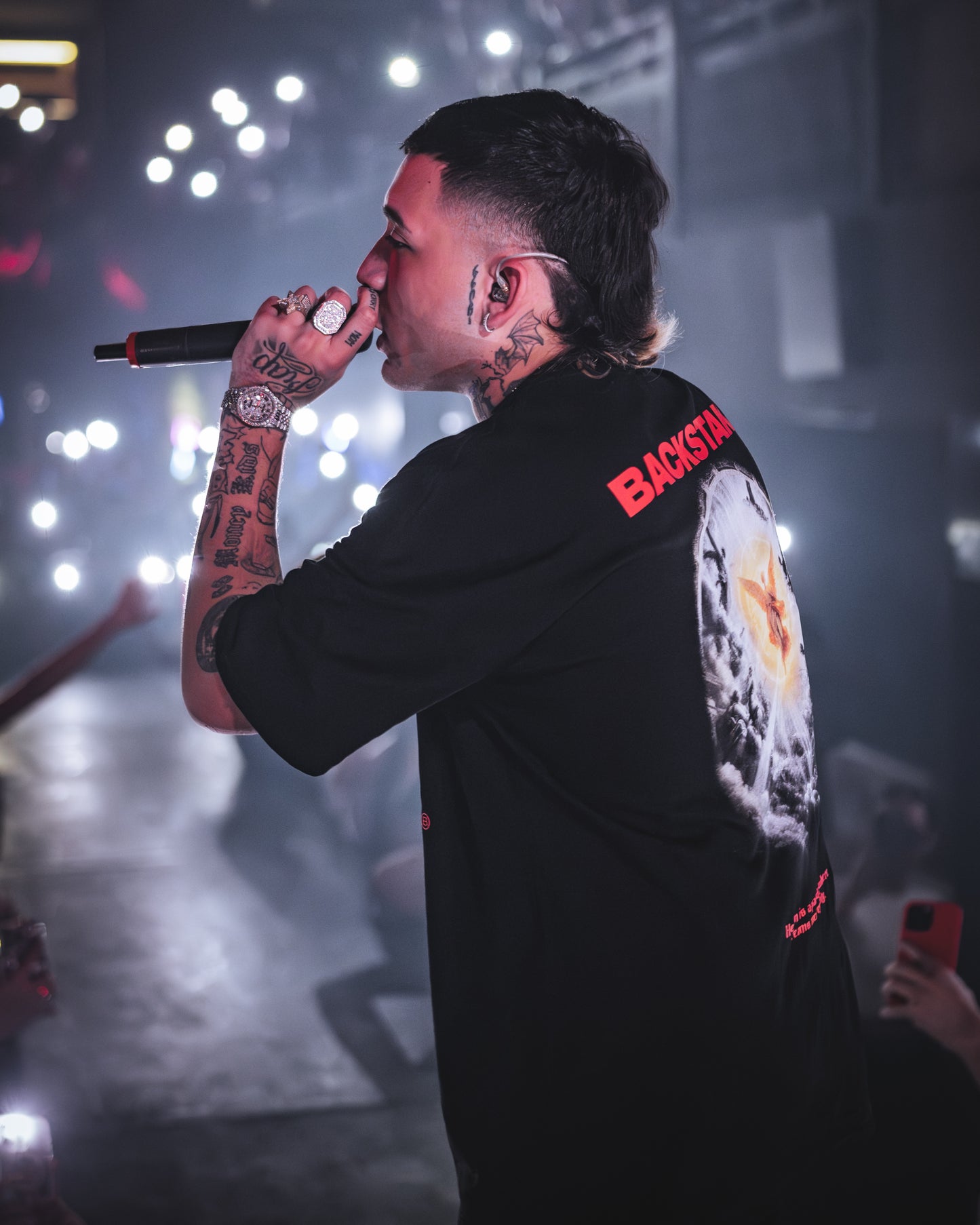 Camiseta RED HEAVEN - Negro