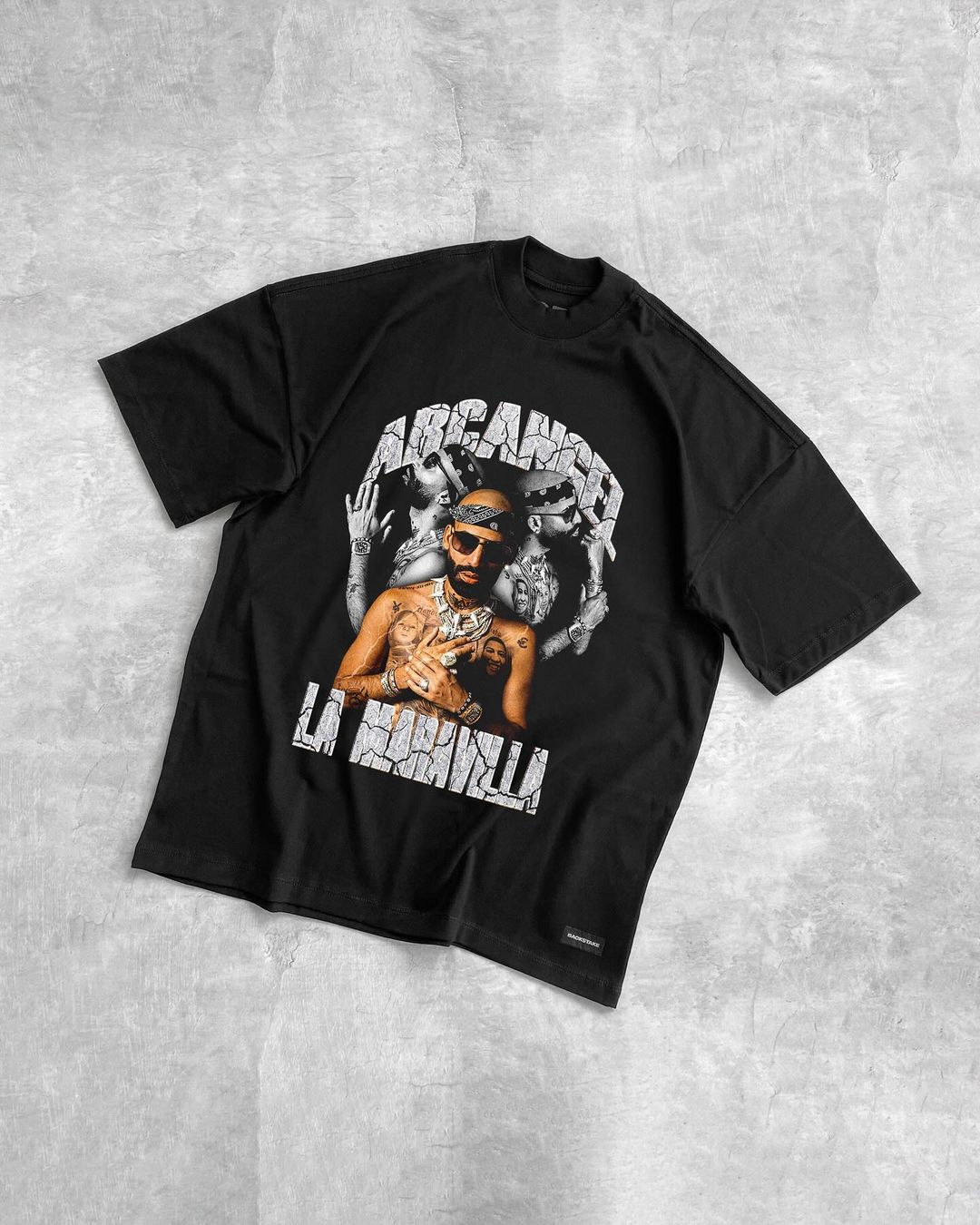 Camiseta Oversize Arcangel La Maravilla - Negra