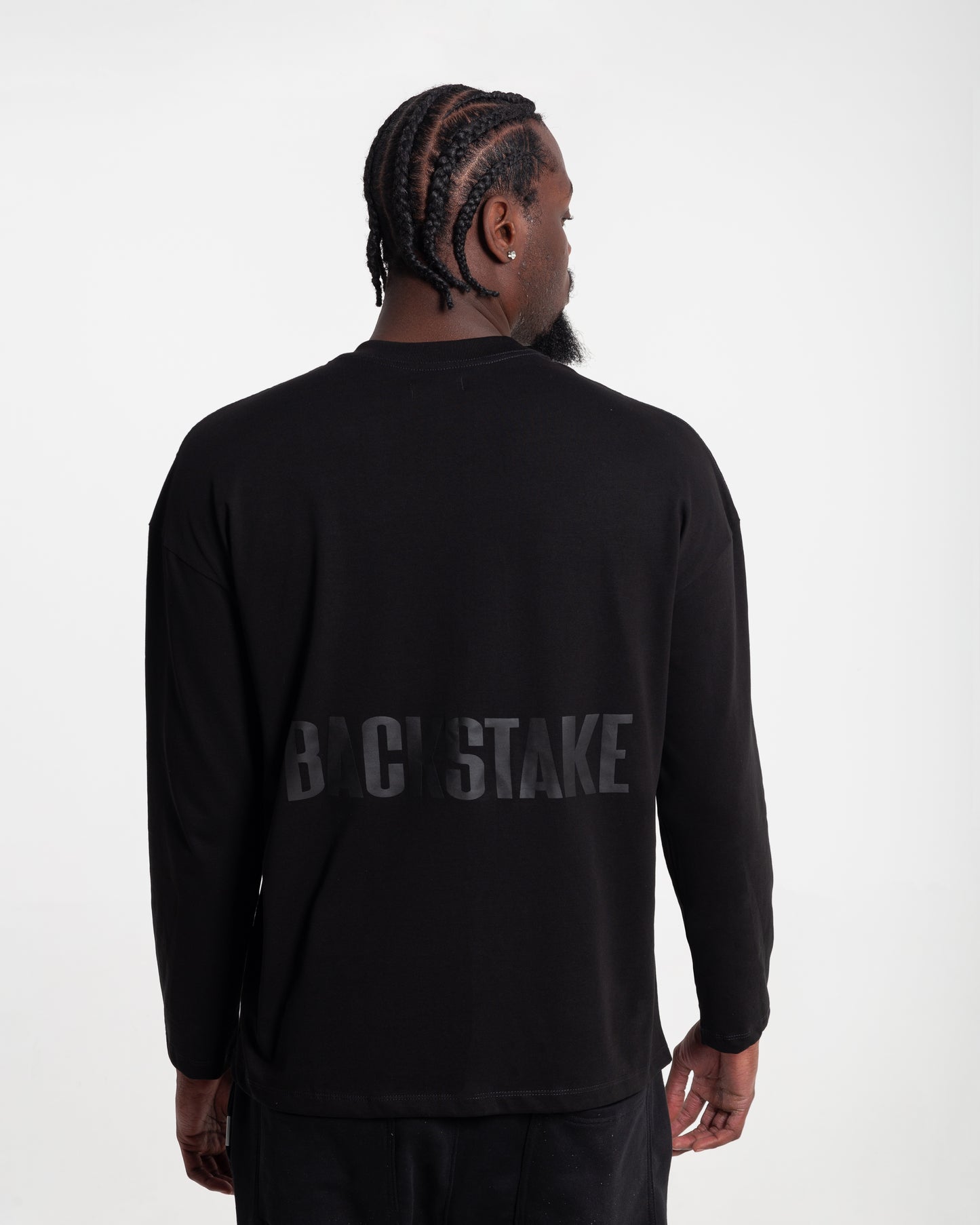 Camiseta Long Sleeve Essential Logo - Negro