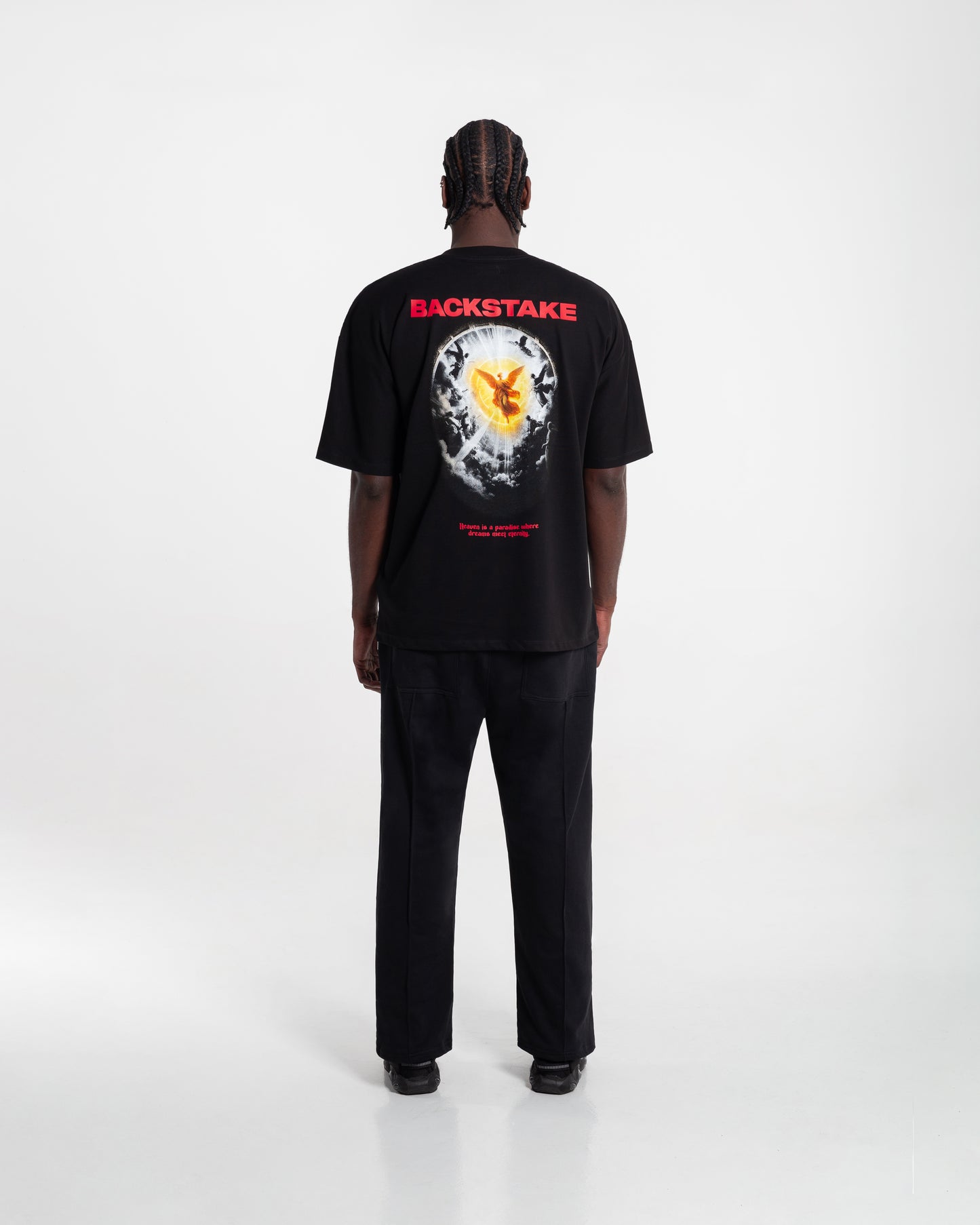 Camiseta RED HEAVEN - Negro