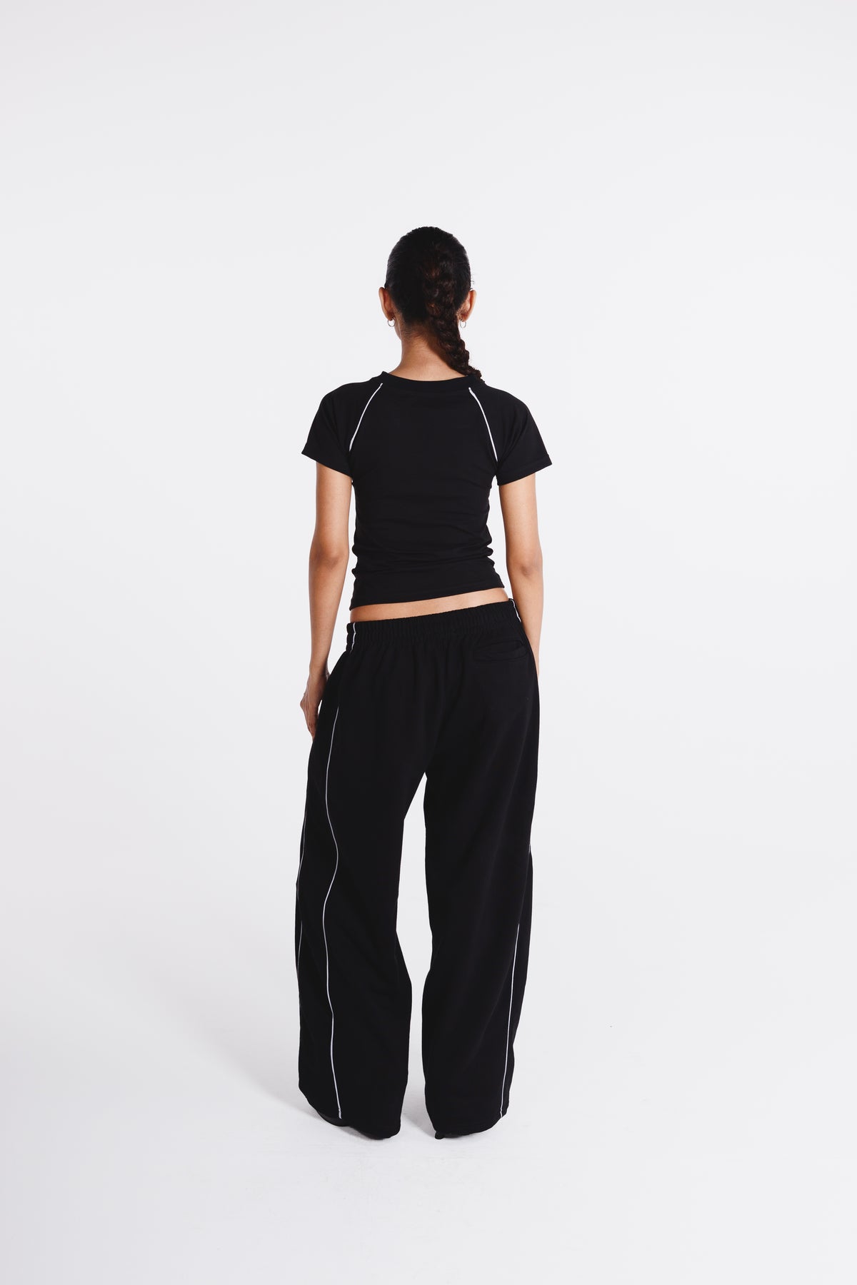 Jogger Lineas - Negro