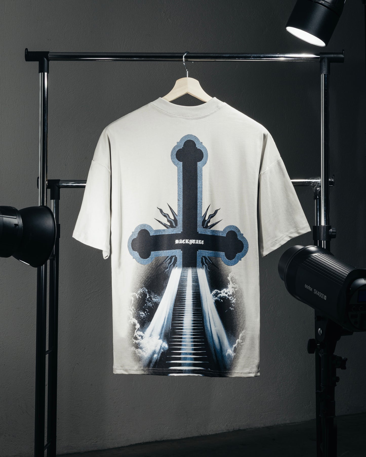 Camiseta SKY - Off White